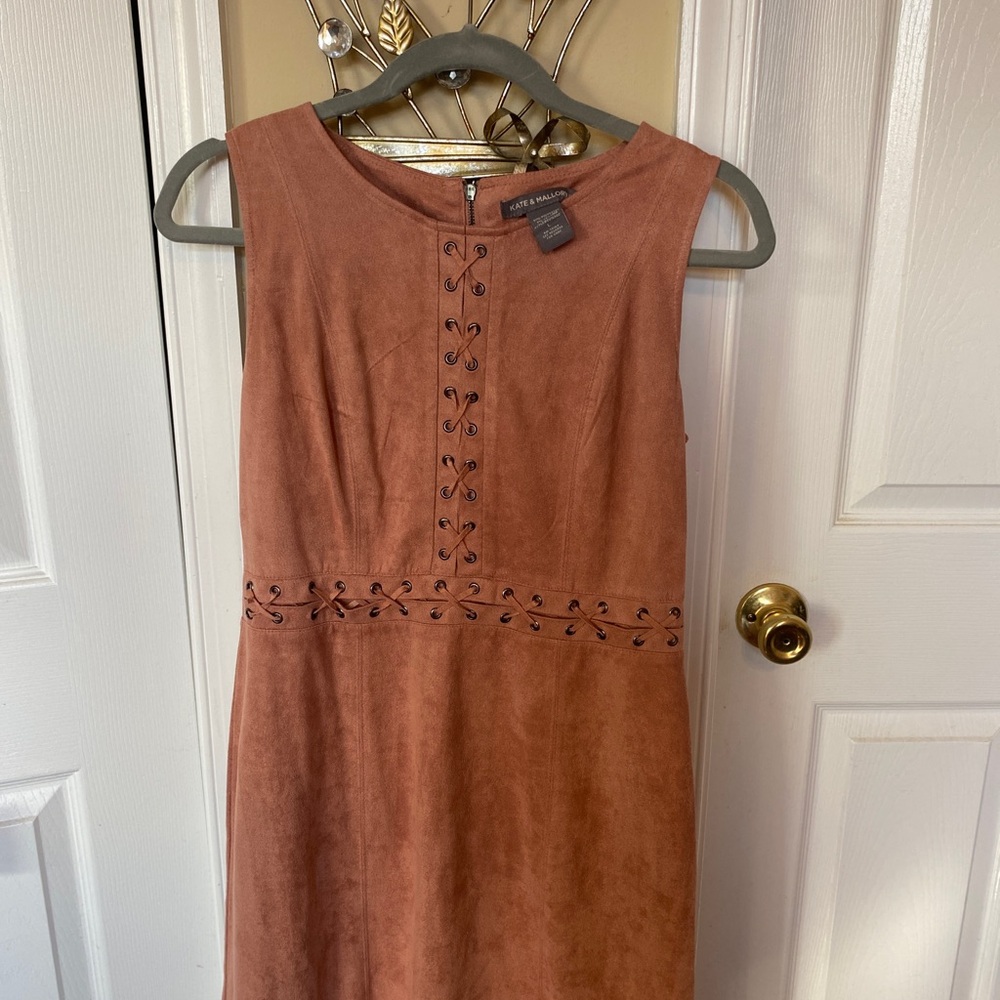 Kate & Mallory Rose Lace-Up Midi Dress